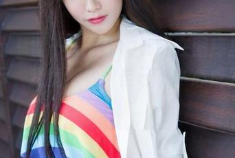 魅妍社 - 雪千紫，你的长腿在图库里畅快地展示，我竟然觉得自己不小心成为了小透明...
